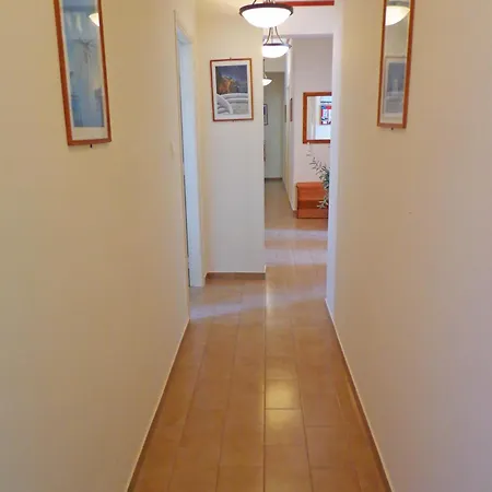 ゲストハウス The Windmill イオス島 チョーラ