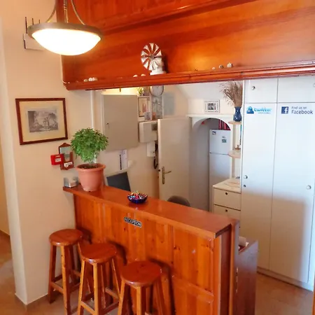 The Windmill イオス島 チョーラ