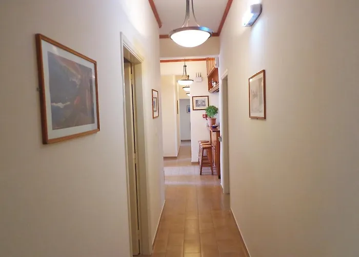 The Windmill イオス島 チョーラ