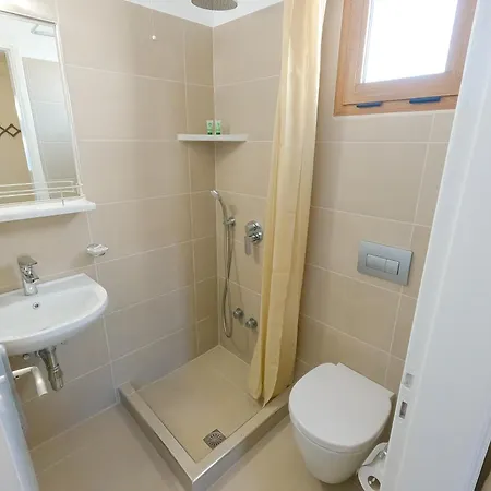 Affittacamere The Windmill Chora (Ios)